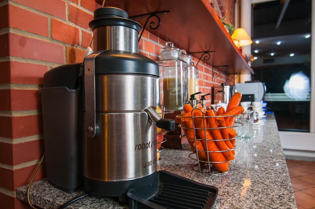 Hotel Hugo Business & Spa Kędzierzyn-Koźle Dış mekan fotoğraf