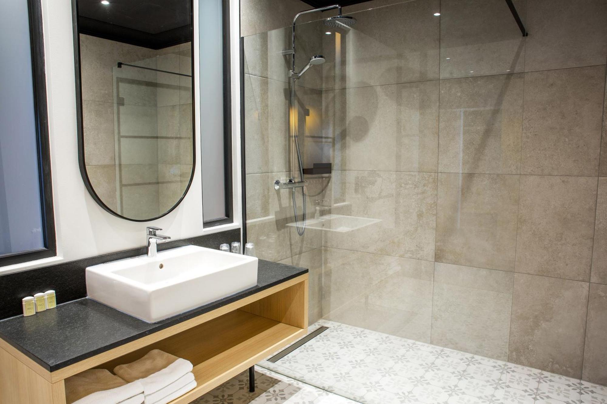 Hotel Hugo Business & Spa Kędzierzyn-Koźle Dış mekan fotoğraf